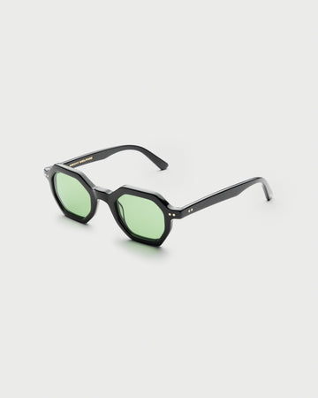 MC QUEEN 01 LIGHT GREEN